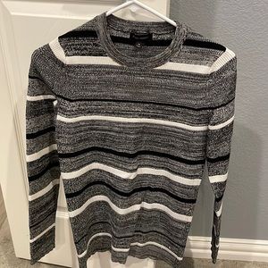 Banana Republic black, gray and white sweater in medium.